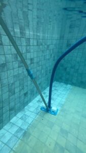 Cómo mantener el agua de tu piscina limpia y cristalina