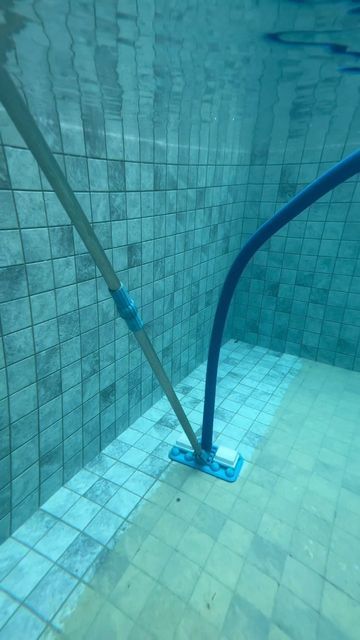 Cómo mantener el agua de tu piscina limpia y cristalina